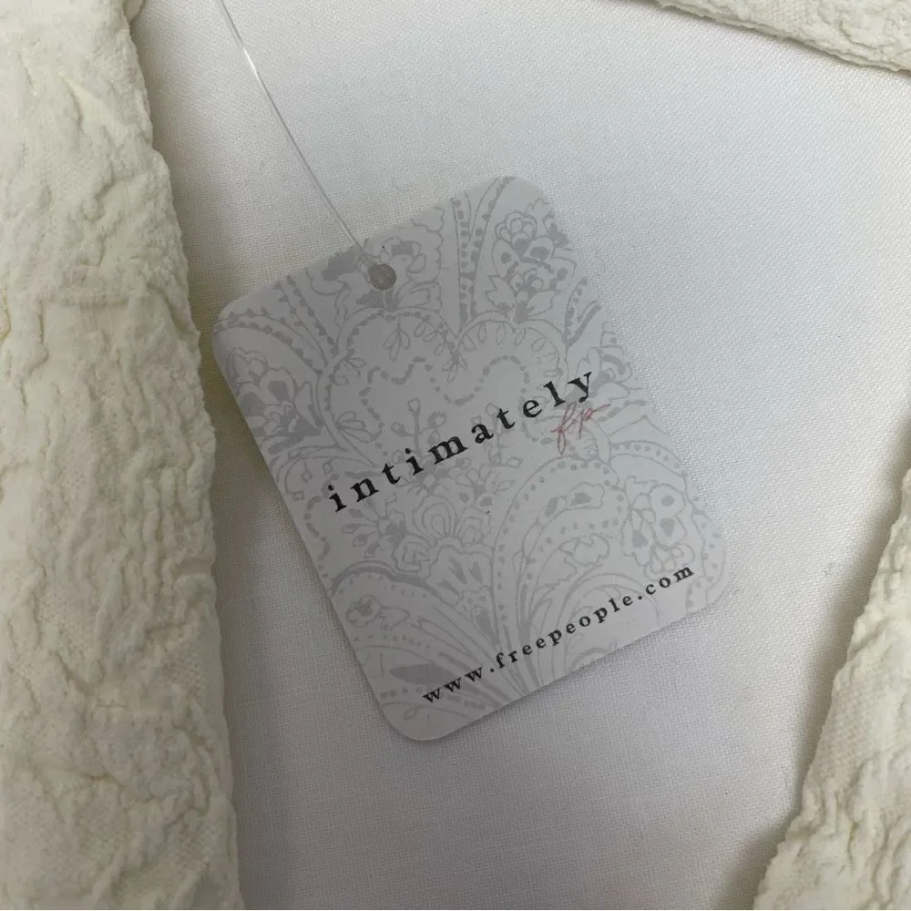 Free People Have It All Intimately Fitted Ivory Long Sleeve Women’s Size L